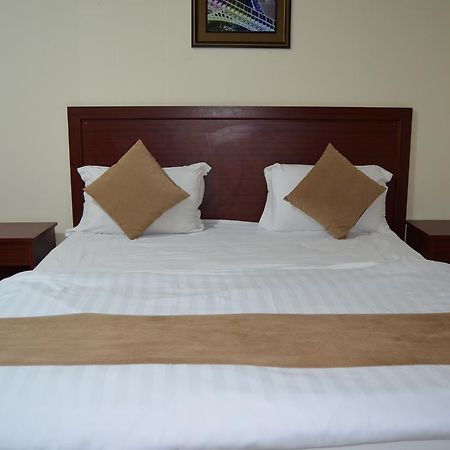 Layale Alnile Aparthotel Дамам Екстериор снимка