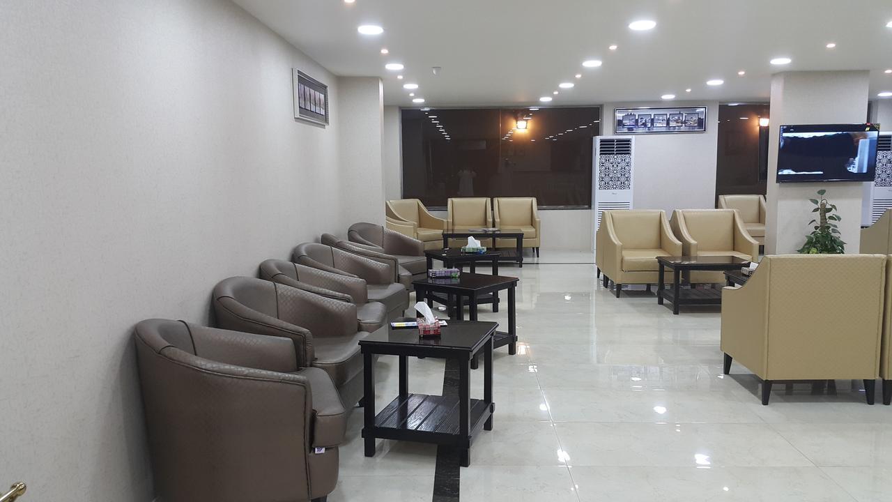 Layale Alnile Aparthotel Дамам Екстериор снимка