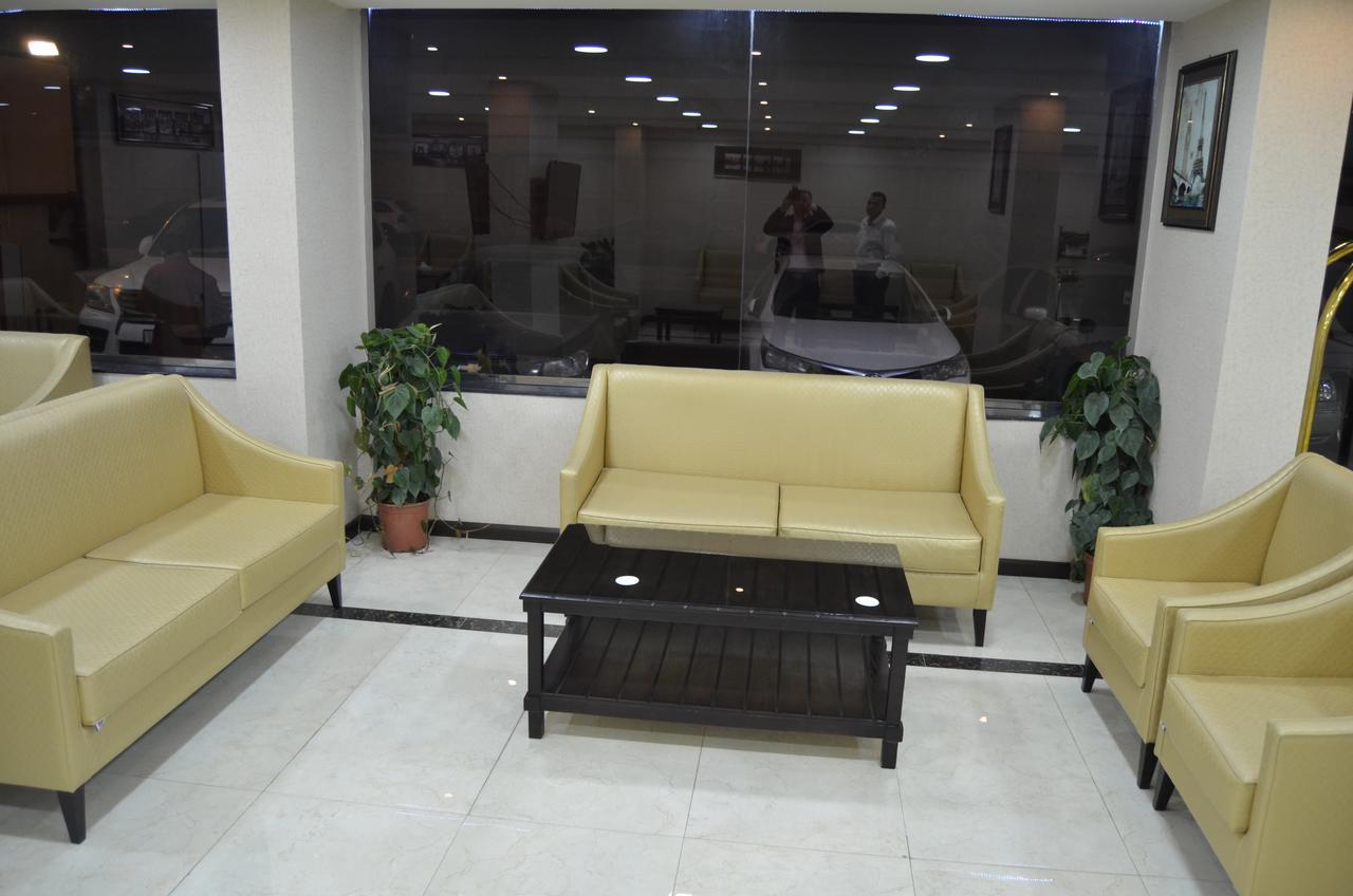Layale Alnile Aparthotel Дамам Екстериор снимка
